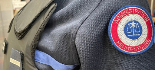 Surveillant pénitentiaire