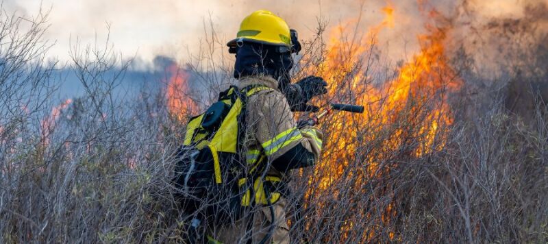 pompier feux espaces naturels