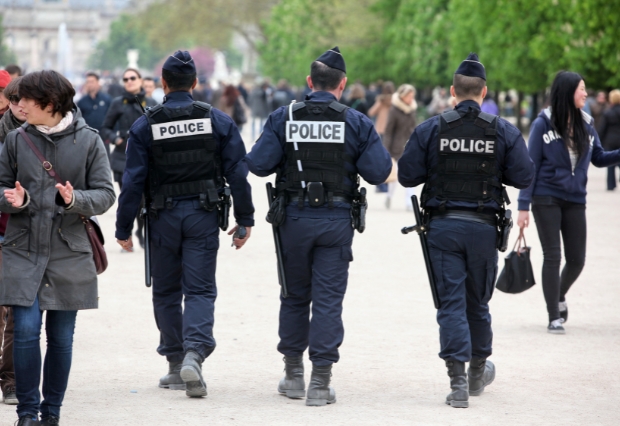Agents de police nationale